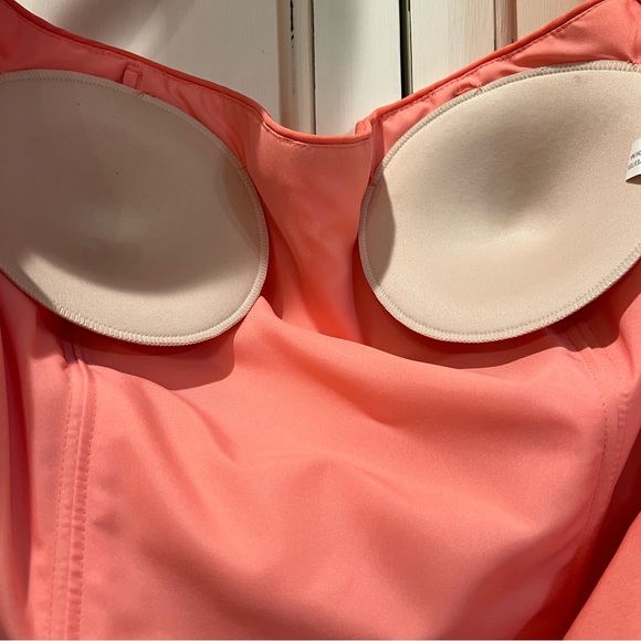 Jordan Peach Satin Rosette Long Evening Gown. Size 10. - Picture 6 of 10